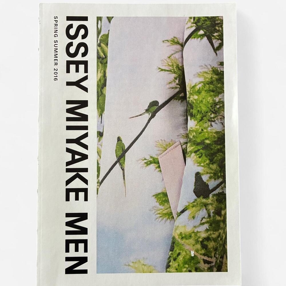 Issey Miyake Men Spring/Summer 2016 catalog  lookbook
